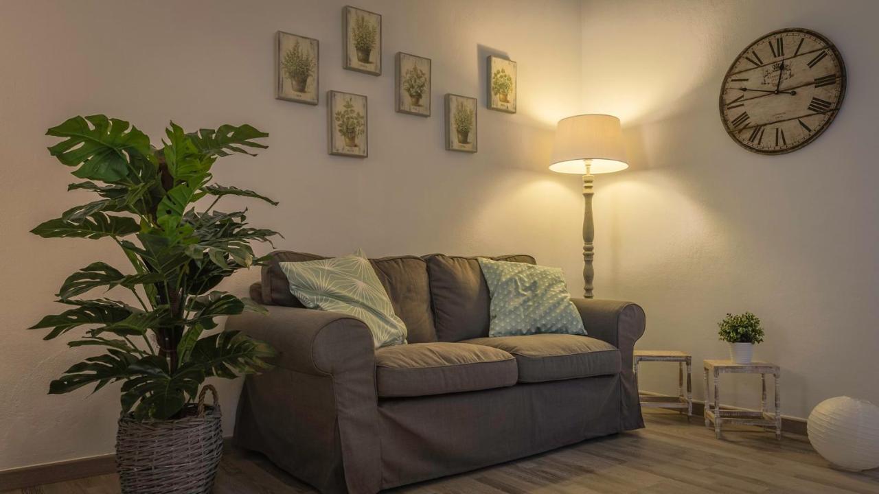 קליארי Birkin Apartments מראה חיצוני תמונה
