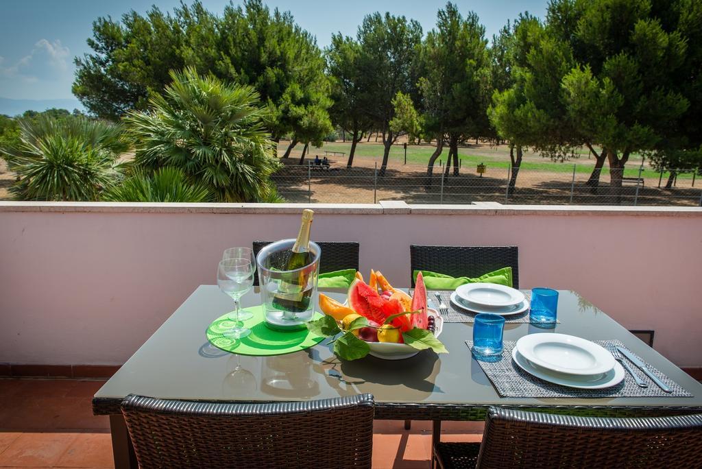 קליארי Birkin Apartments חדר תמונה